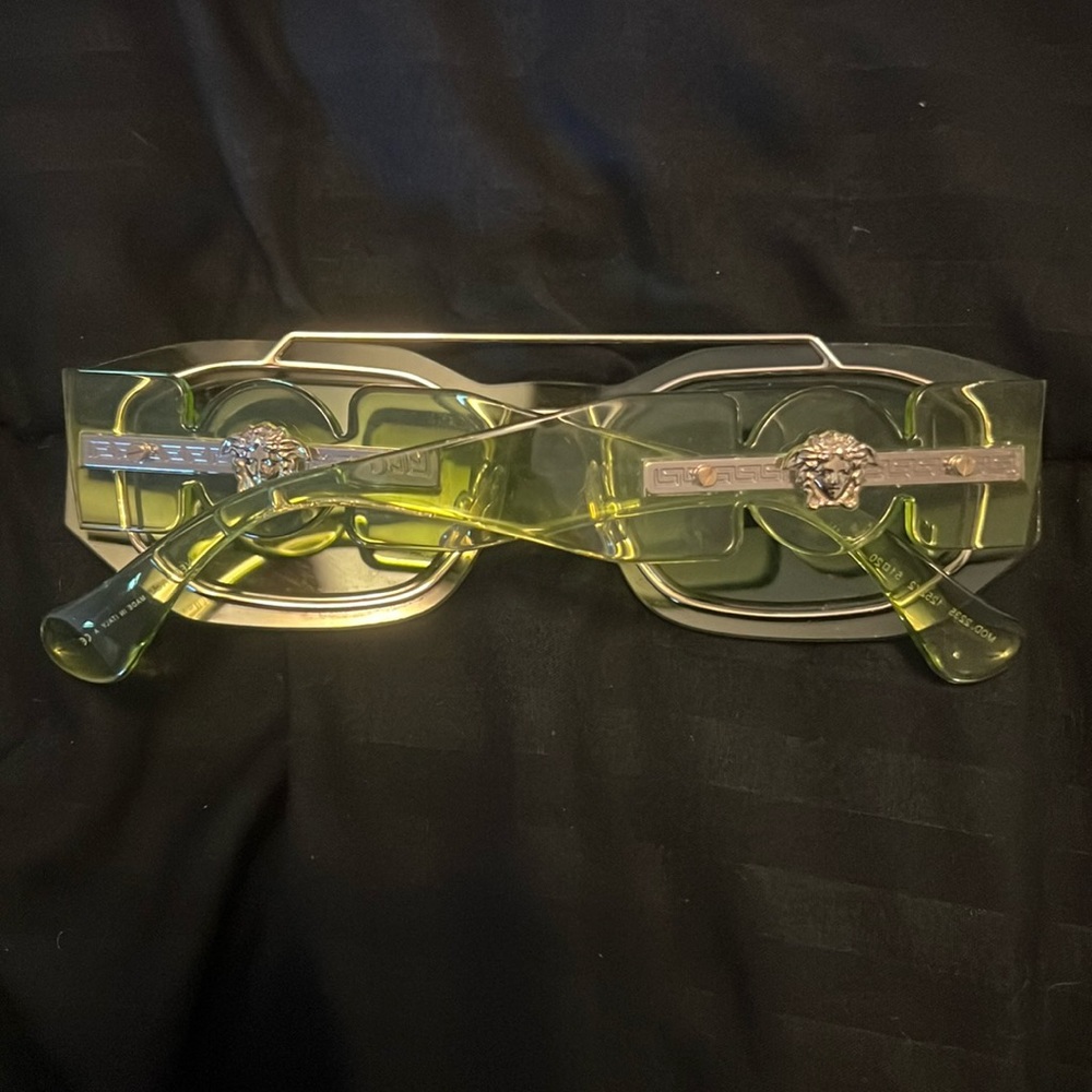 Authentic‎ Versace sunglasses special edition